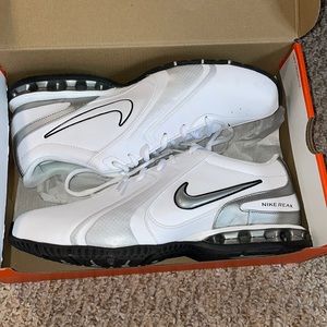 Nike Reax Trainer Shoes